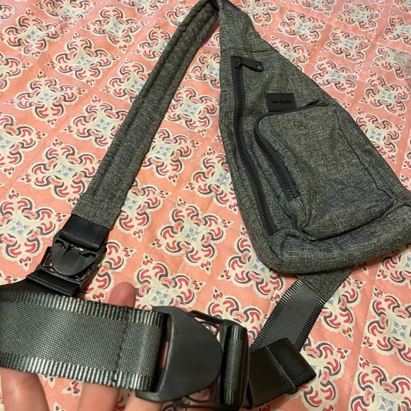 Vera Bradley Gray Sling Bag - Picture 2 of 5